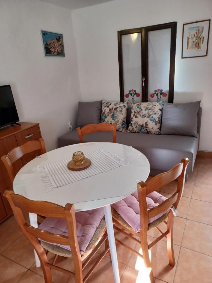 Apartment Mondo Baška Exteriör bild