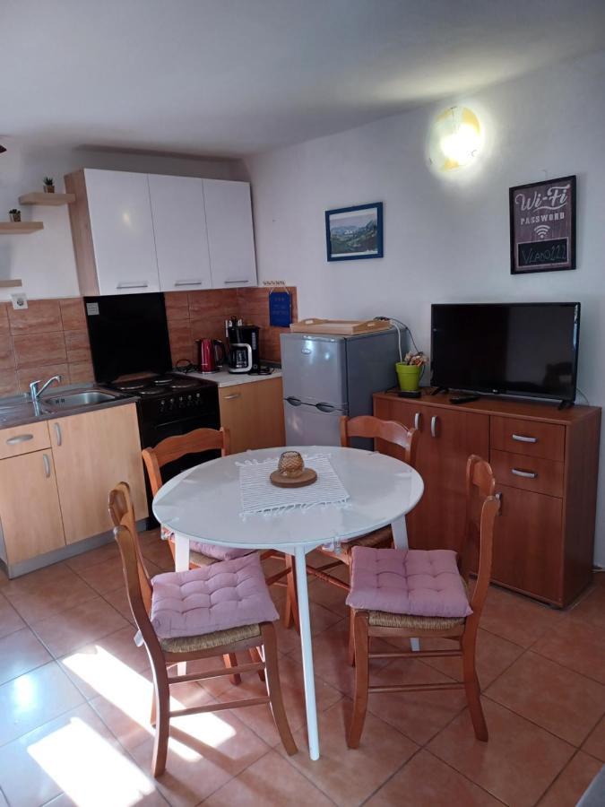 Apartment Mondo Baška Exteriör bild