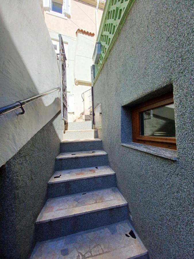 Apartment Mondo Baška Exteriör bild