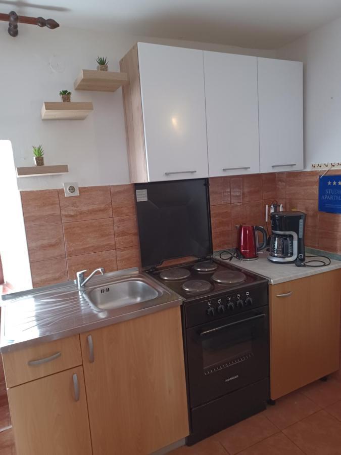 Apartment Mondo Baška Exteriör bild